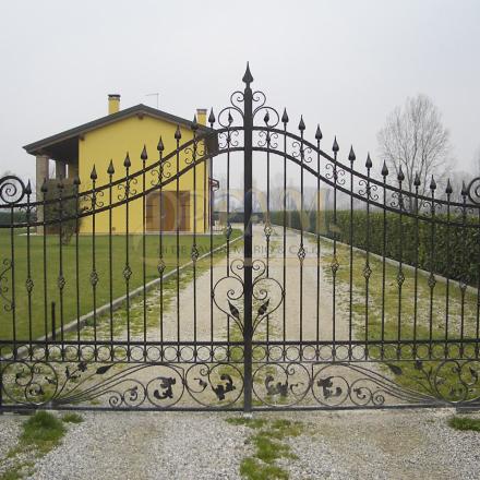 Cancelli In Ferro Classici Cc025