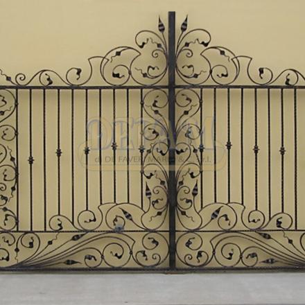 Cancelli In Ferro Classici Cc044