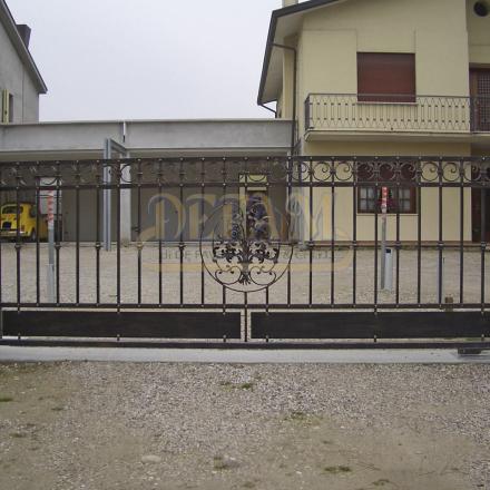 Cancelli In Ferro Classici Cc059