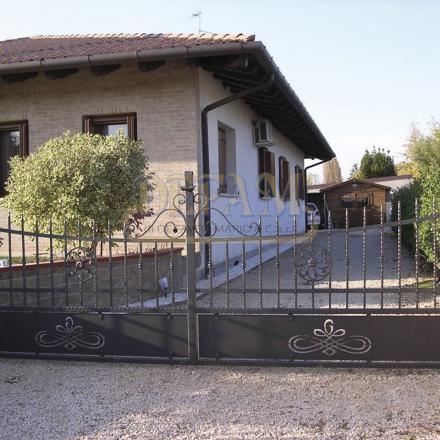 Cancelli In Ferro Classici Cc074