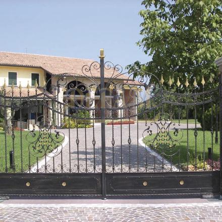 Cancelli In Ferro Classici Cc076