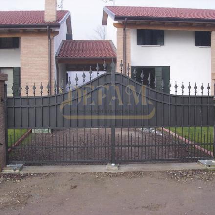 Cancelli In Ferro Classici Cc083