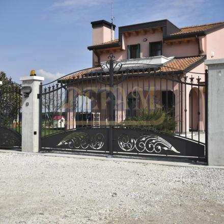 Cancelli In Ferro Classici Cc129 Cc129c