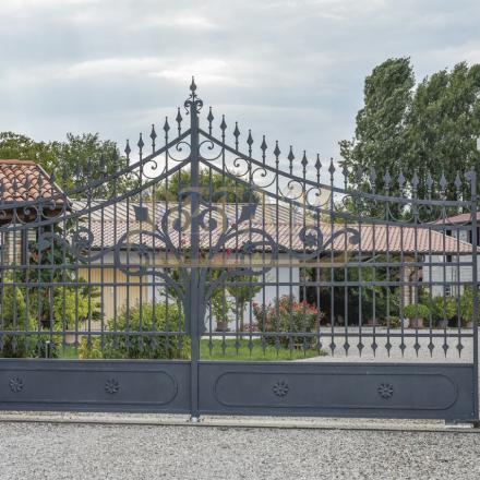 Cancelli In Ferro Classici Cc154