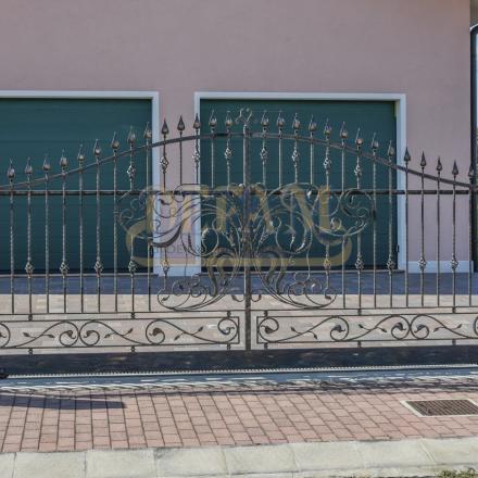 Cancelli In Ferro Classici Cc165