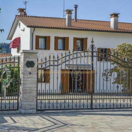 Cancelli In Ferro Classici Cc170