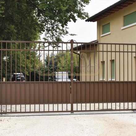 Cancelli In Ferro Classici Cc176