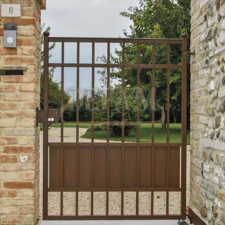 Cancelli In Ferro Classici Cc176c