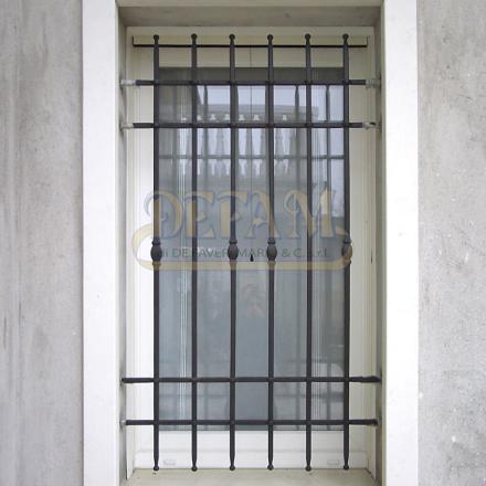 Inferriate In Ferro Ferro Ic005