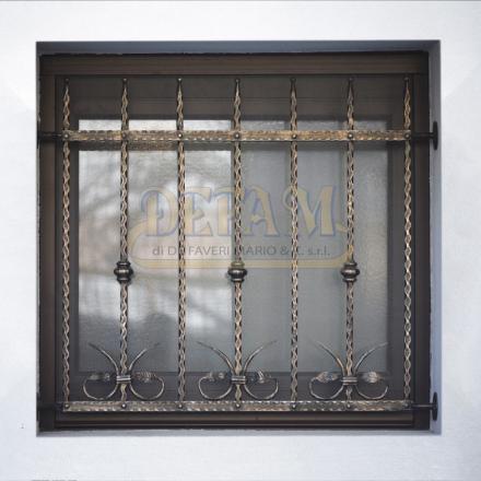 Inferriate In Ferro Ferro Ic032