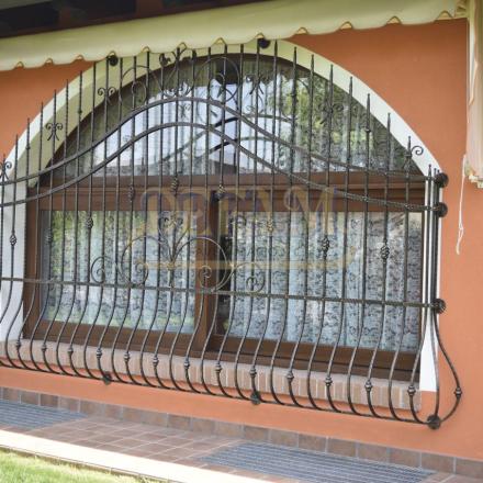 Inferriate In Ferro Ferro Ic042