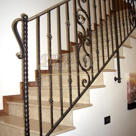 Scale In Ferro Sc011