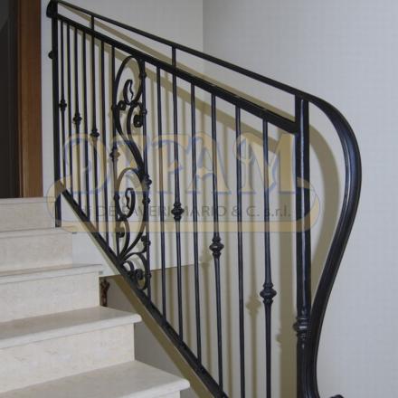 Scale In Ferro Sc028