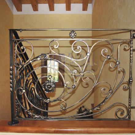 Scale In Ferro Sc032