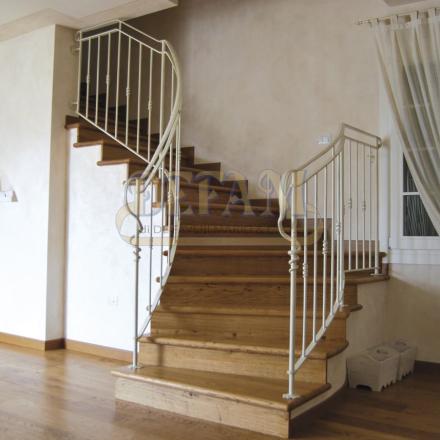 Scale In Ferro Sc052