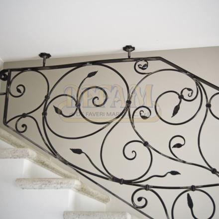 Scale In Ferro Sc067