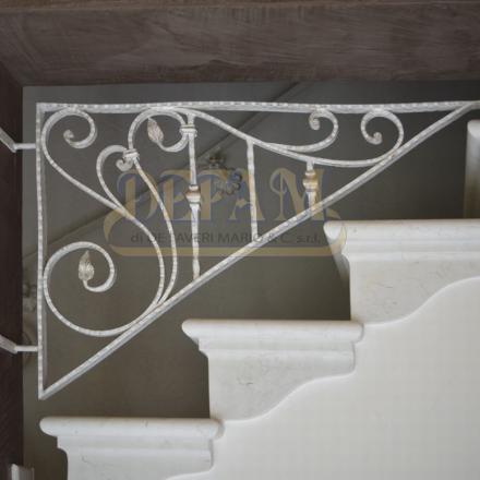 Scale In Ferro Sc071