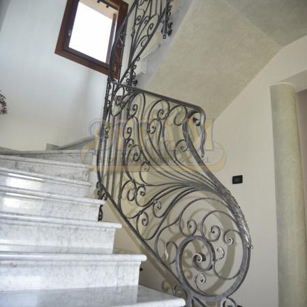 Scale In Ferro Sc089