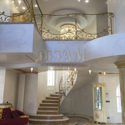 Scale In Ferro Sc094