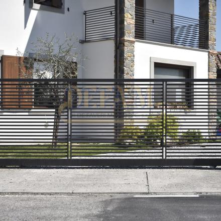 Cancelli In Ferro Moderno Cm055