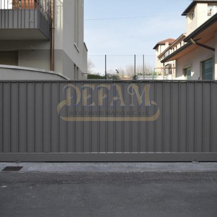 Cancelli In Ferro Moderno Cm088