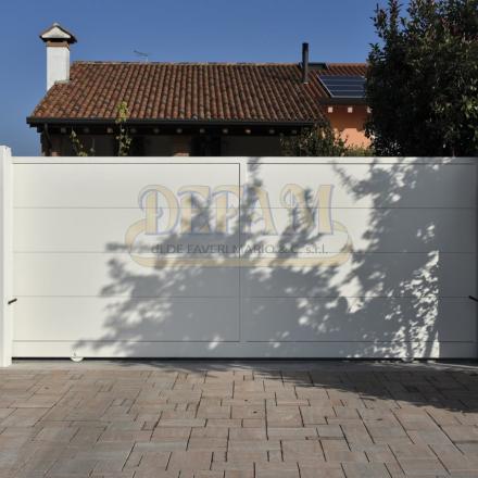 Cancelli In Ferro Moderno Cm130