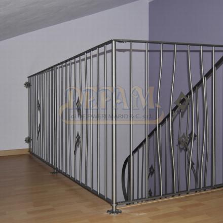 Scale In Ferro Sm022