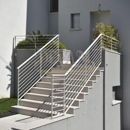 Scale In Ferro Sm051