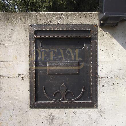 Portalettere Portine In Ferro Pp1005